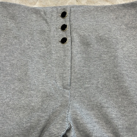 Ann Taylor | The Full Length Knit Wide Leg Pants | Herringbone Grey | Medium - Picture 4 of 11